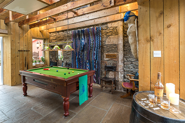 pool table holiday home entertainment